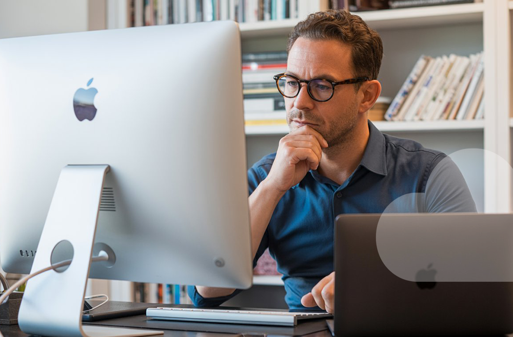 Wielokanałowa sprzedaż: jak połączyć Amazon, Allegro, eBay i sklep własny w jednym systemie ERP